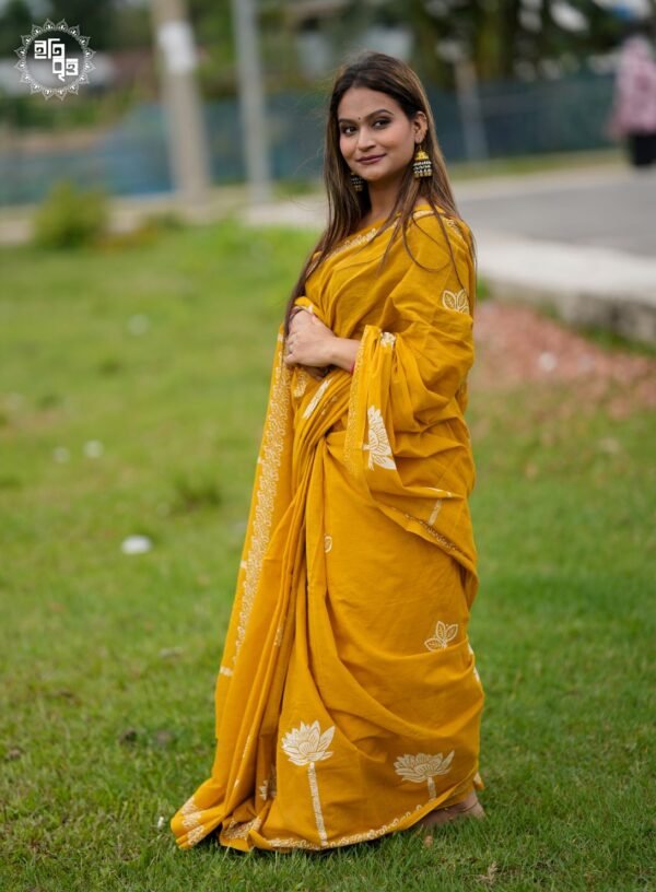 Sornokomol - স্বর্ণকমল