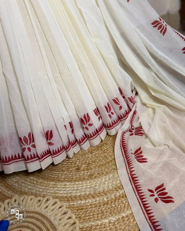 Sada Poddo - সাদা পদ্ম